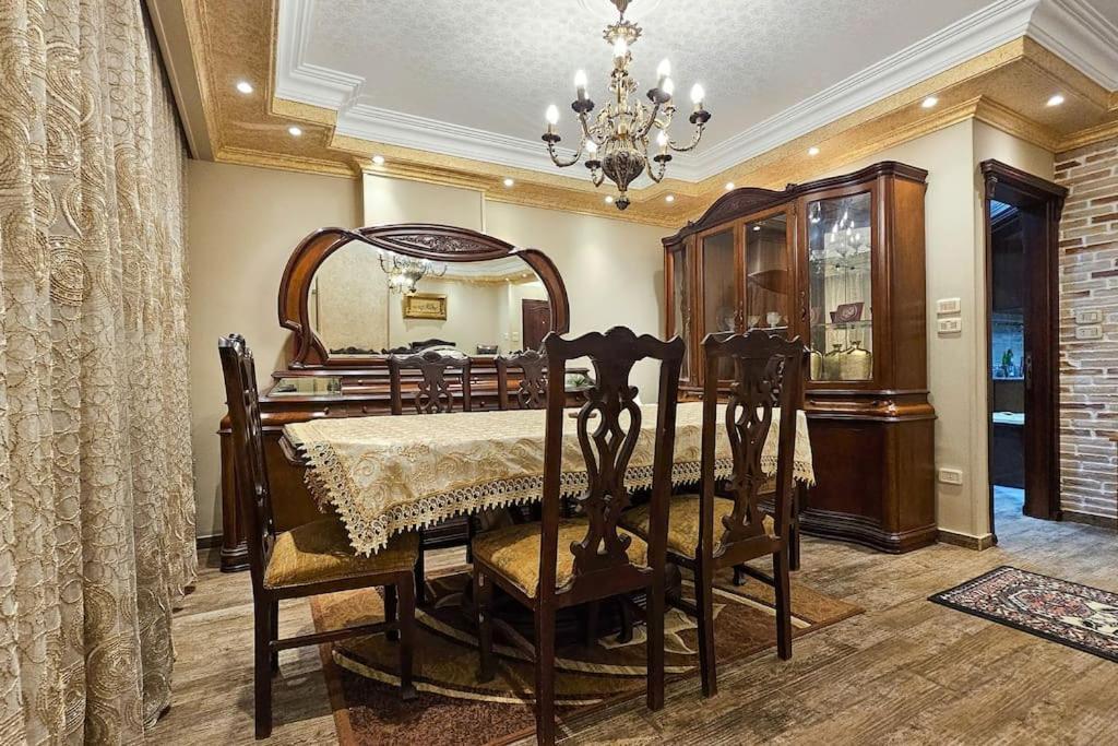 Comfy 2 Bedrooms In 92 Apartment *